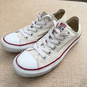 Converse Chuck Taylor All Star Low Top White Size 7 Women Canvas